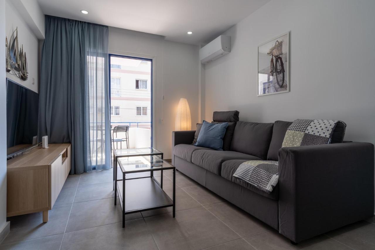Odyssey - Captivating 2-Bedroom Retreat In Ларнака Экстерьер фото